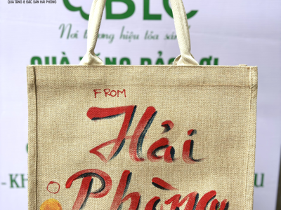 Sống Xanh Phong Cách – Chọn Túi Đay Thân Thiện Môi Trường, Đậm Tính Nghệ Thuật